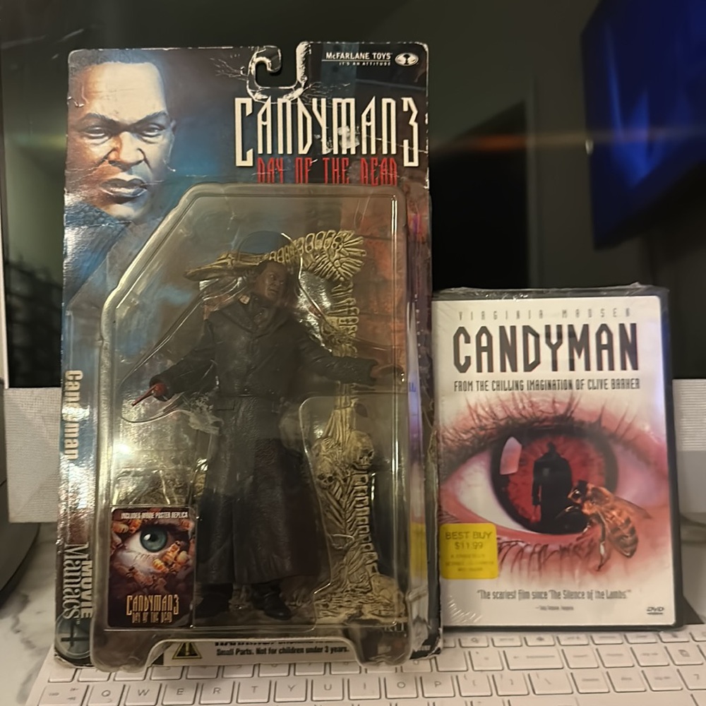 New-Figurine & Movie